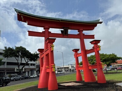 Torii 2.jpg