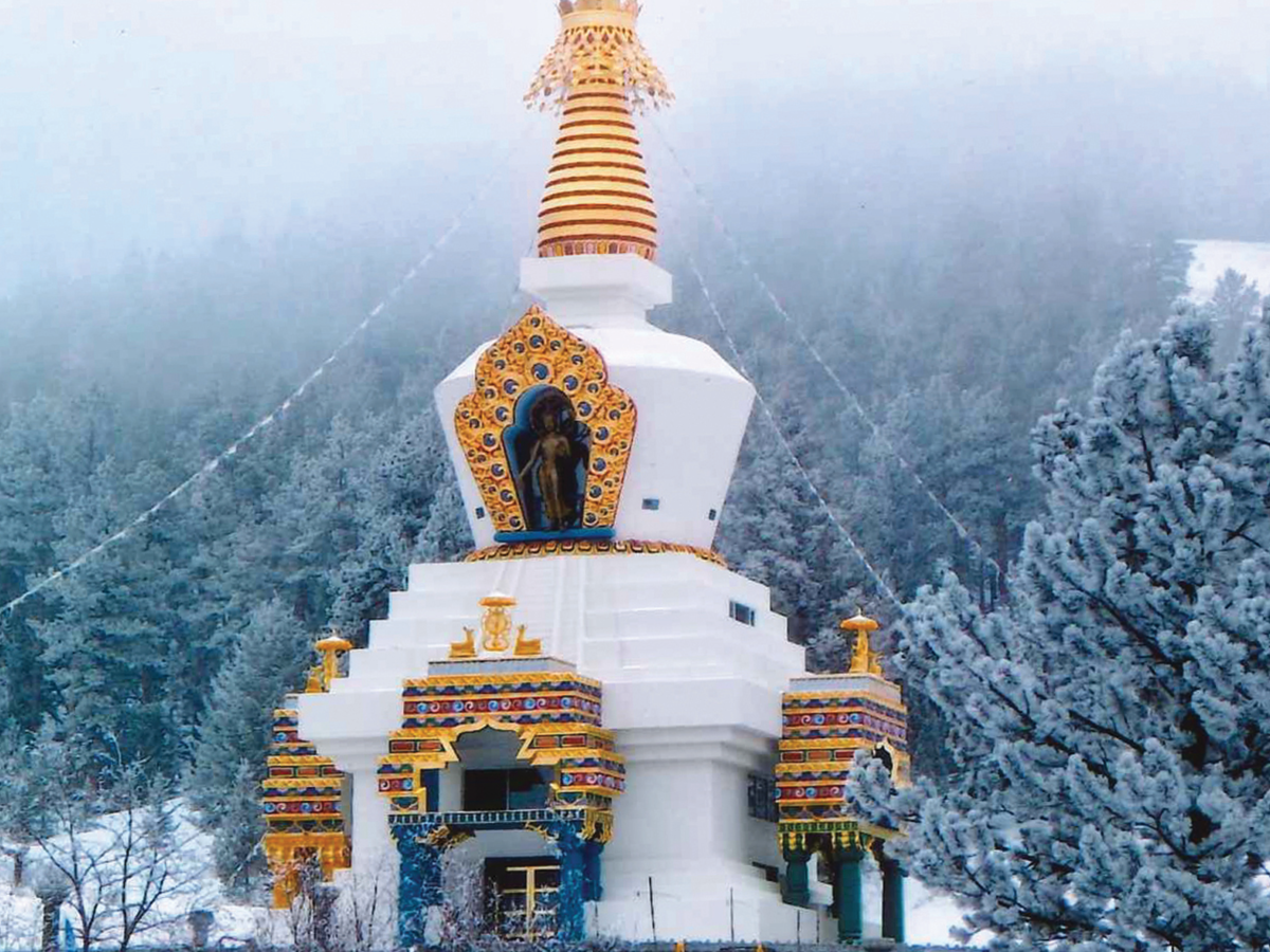 stupa-snow-image-resize1600x1200-crop1200x900.png